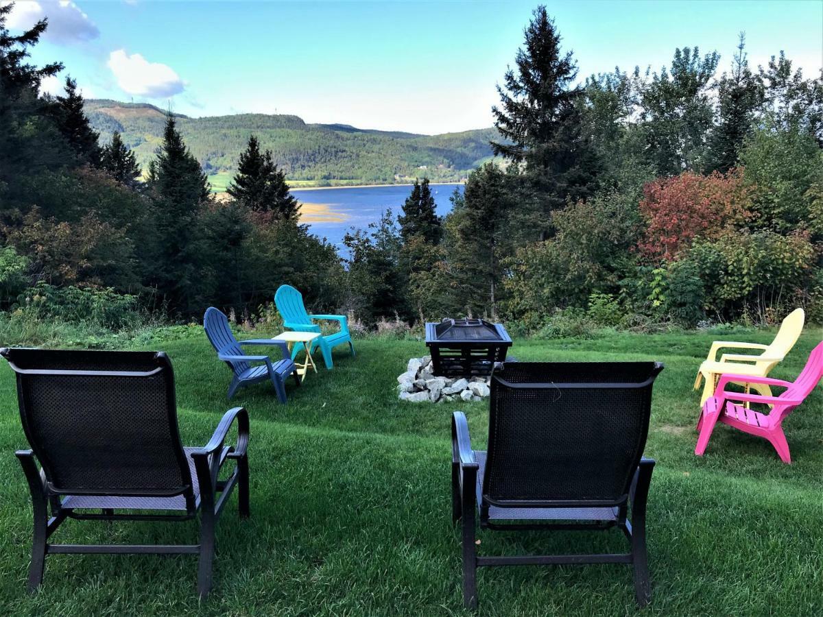 Panoramique Du Fjord Apartment L'Anse-Saint-Jean Bagian luar foto